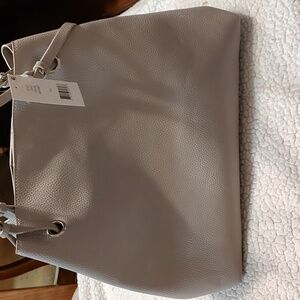 Lexi & Abbie Light gray faux/vegan leather fashion tote with removable pouch NWT